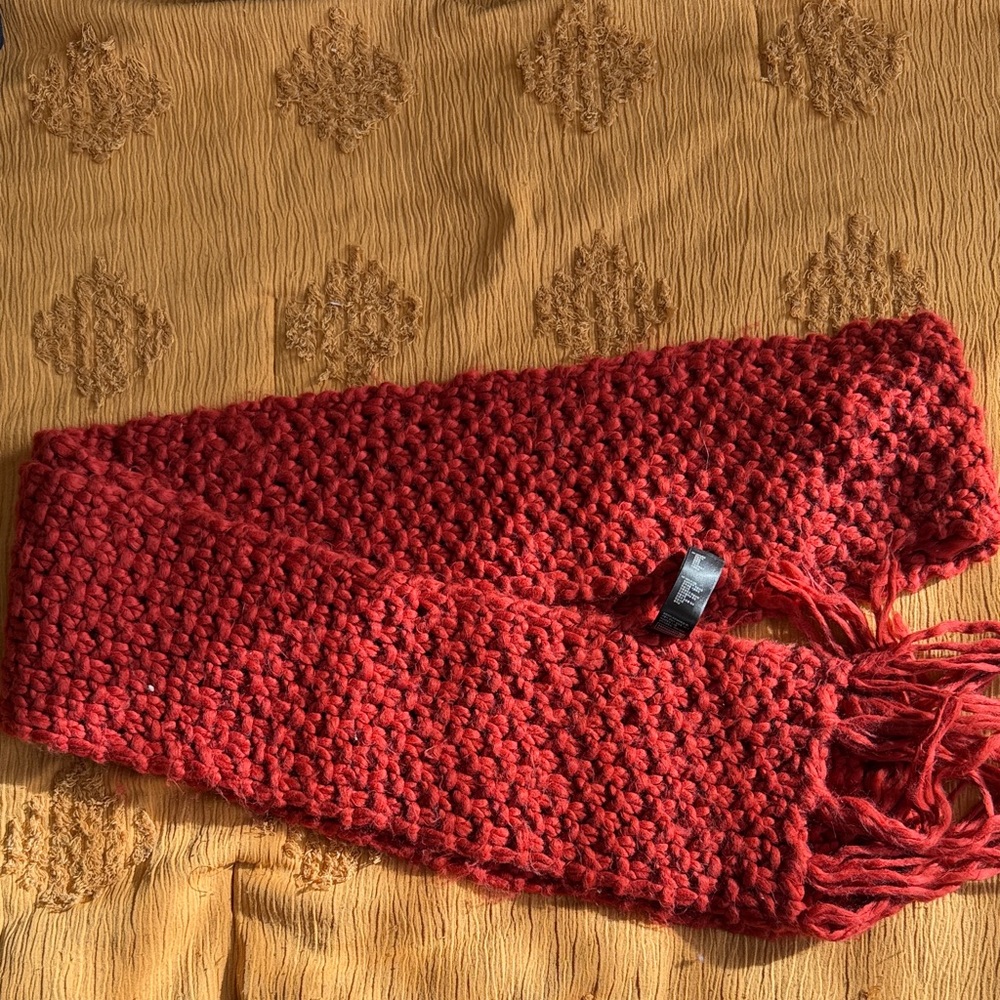 Unisex Knit Hat and Scarf Set - Mustard, Orange, Red - Picture 5 of 6